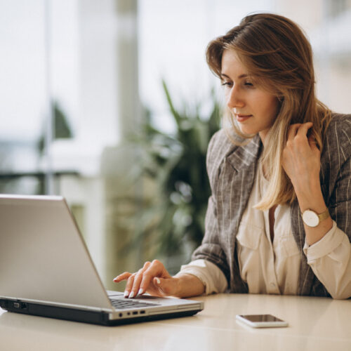 Praca zdalna: jak pracować i zbudować zespół z balansem życiem?